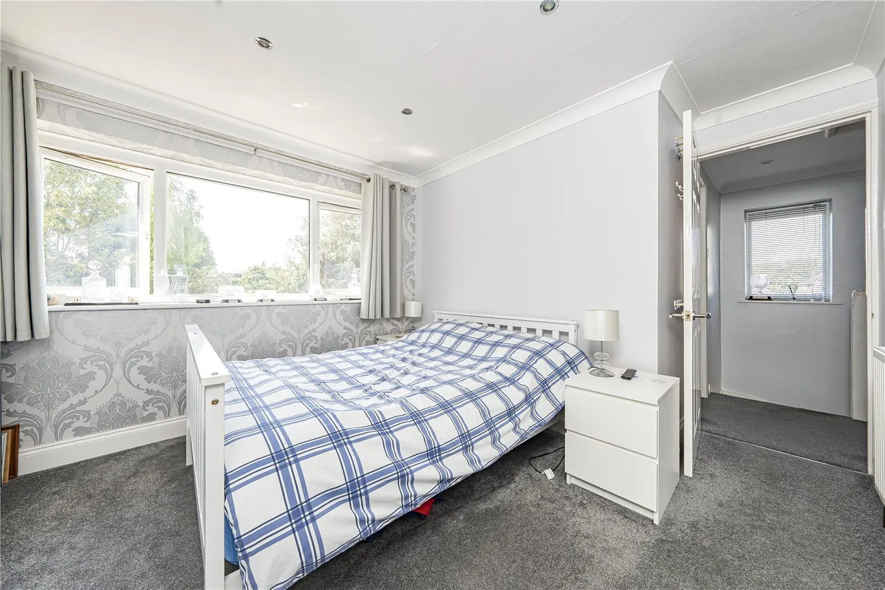 Fairway Avenue, West Drayton, UB7, photo 8