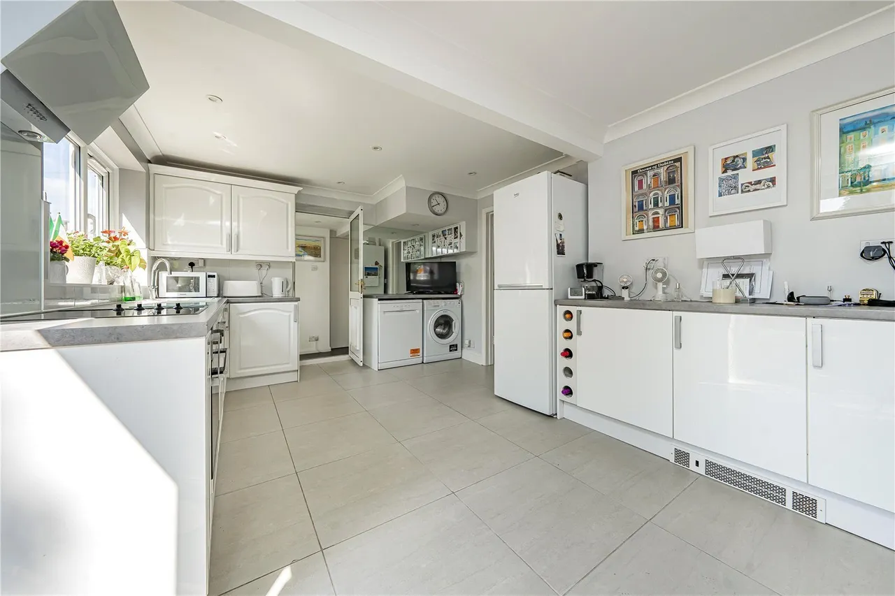 Fairway Avenue, West Drayton, UB7, photo 5