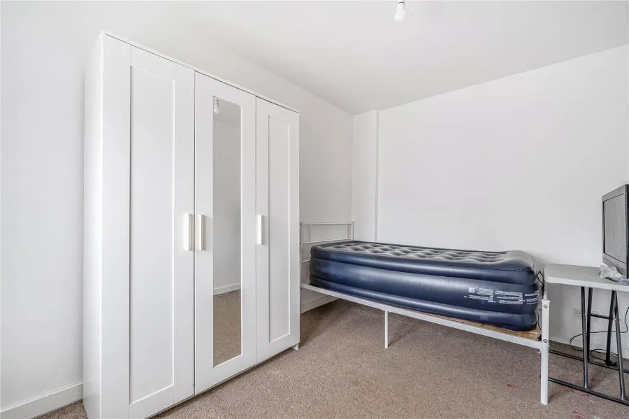 Collingwood Road, Uxbridge, UB8, photo 20