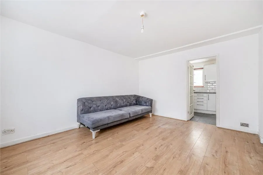 Collingwood Road, Uxbridge, UB8, photo 21