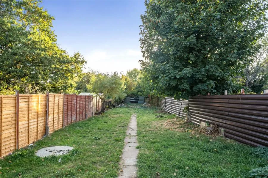 Collingwood Road, Uxbridge, UB8, photo 12