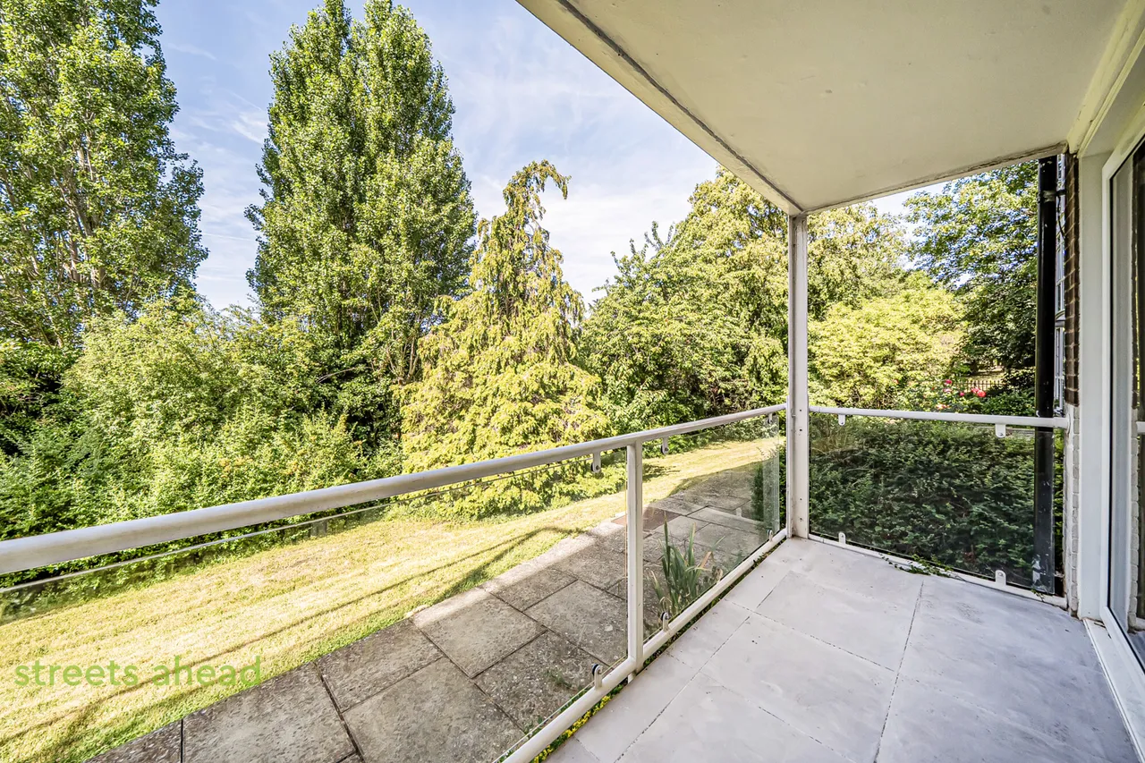 Averil Grove, London, SW16, photo 11