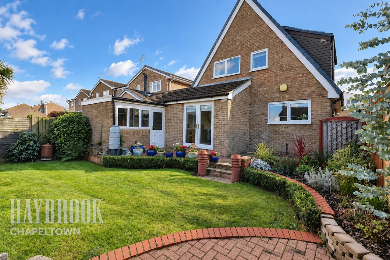 Wentworth Close, Thorpe Hesley, photo 2