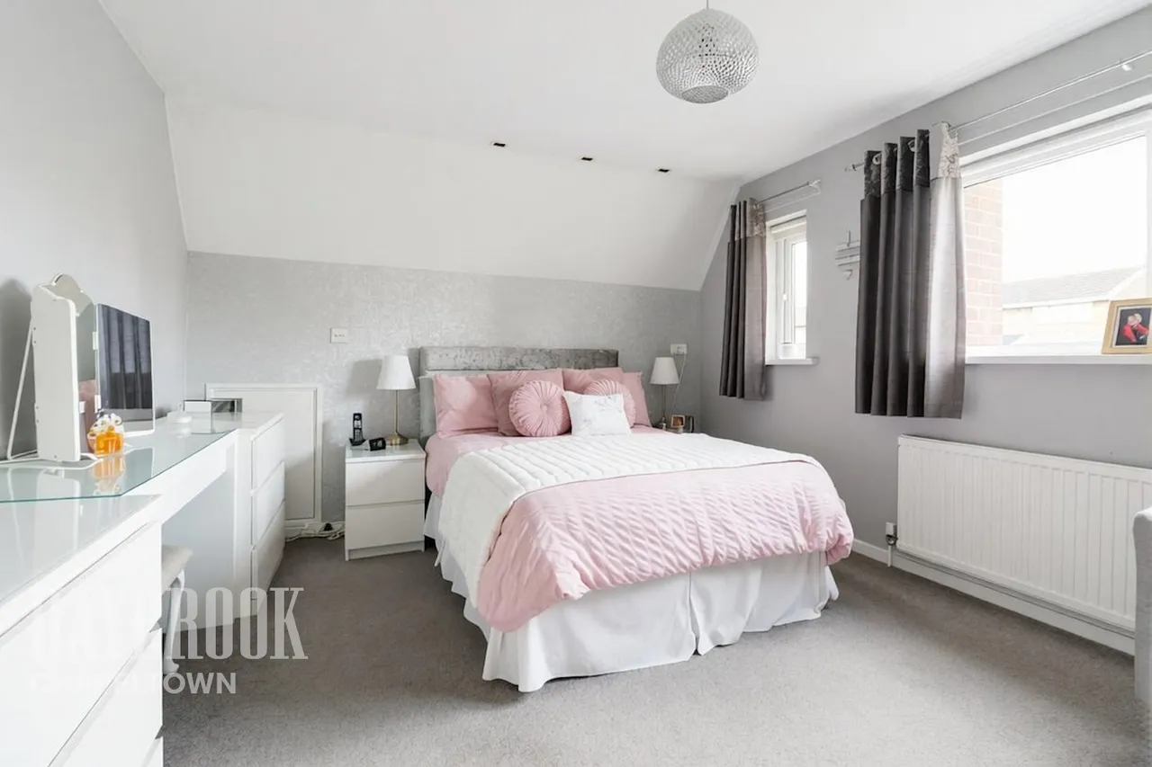 Wentworth Close, Thorpe Hesley, photo 18
