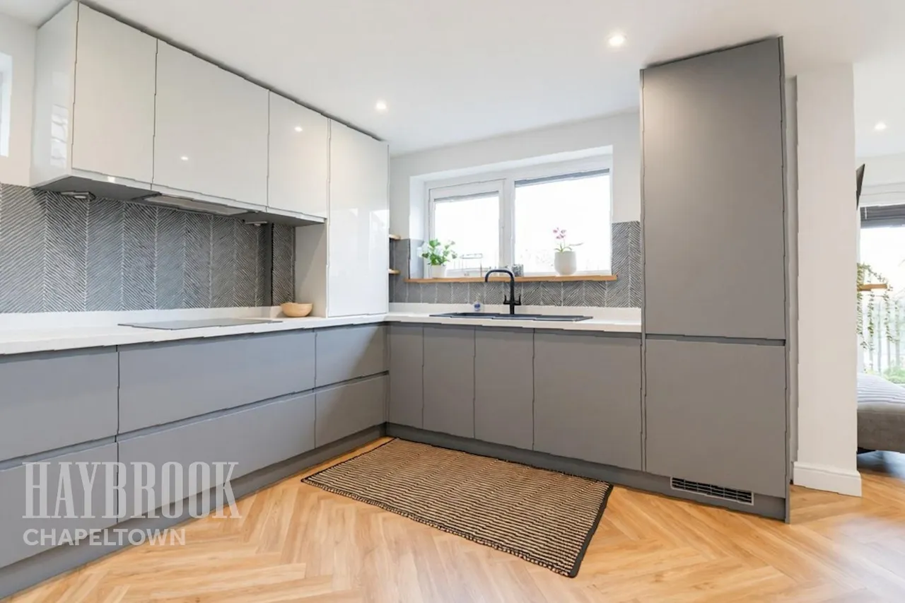 Wentworth Close, Thorpe Hesley, photo 7
