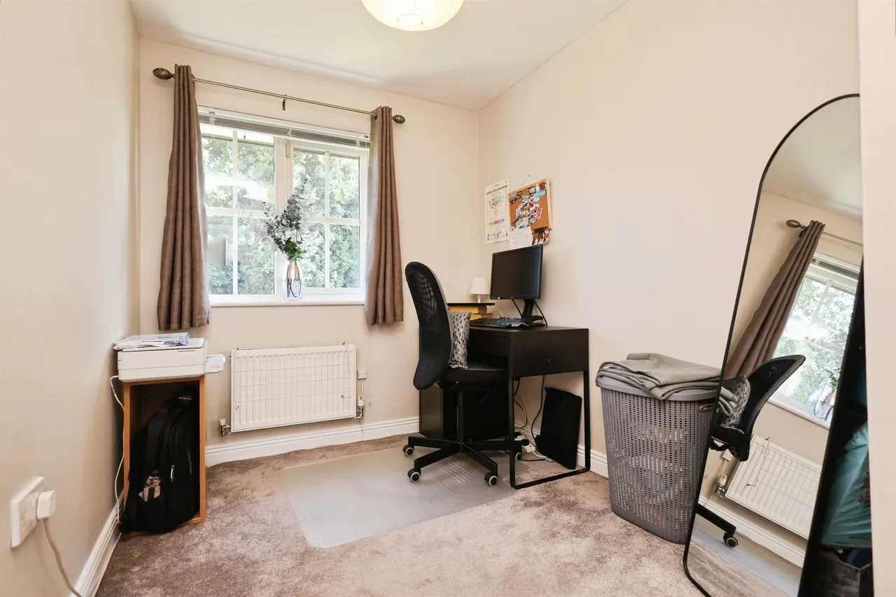 Delingpole Walk, Cradley Heath, photo 12