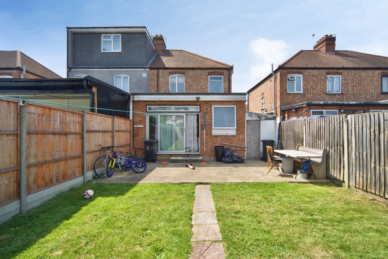 Dover Road, London, N9, photo 17