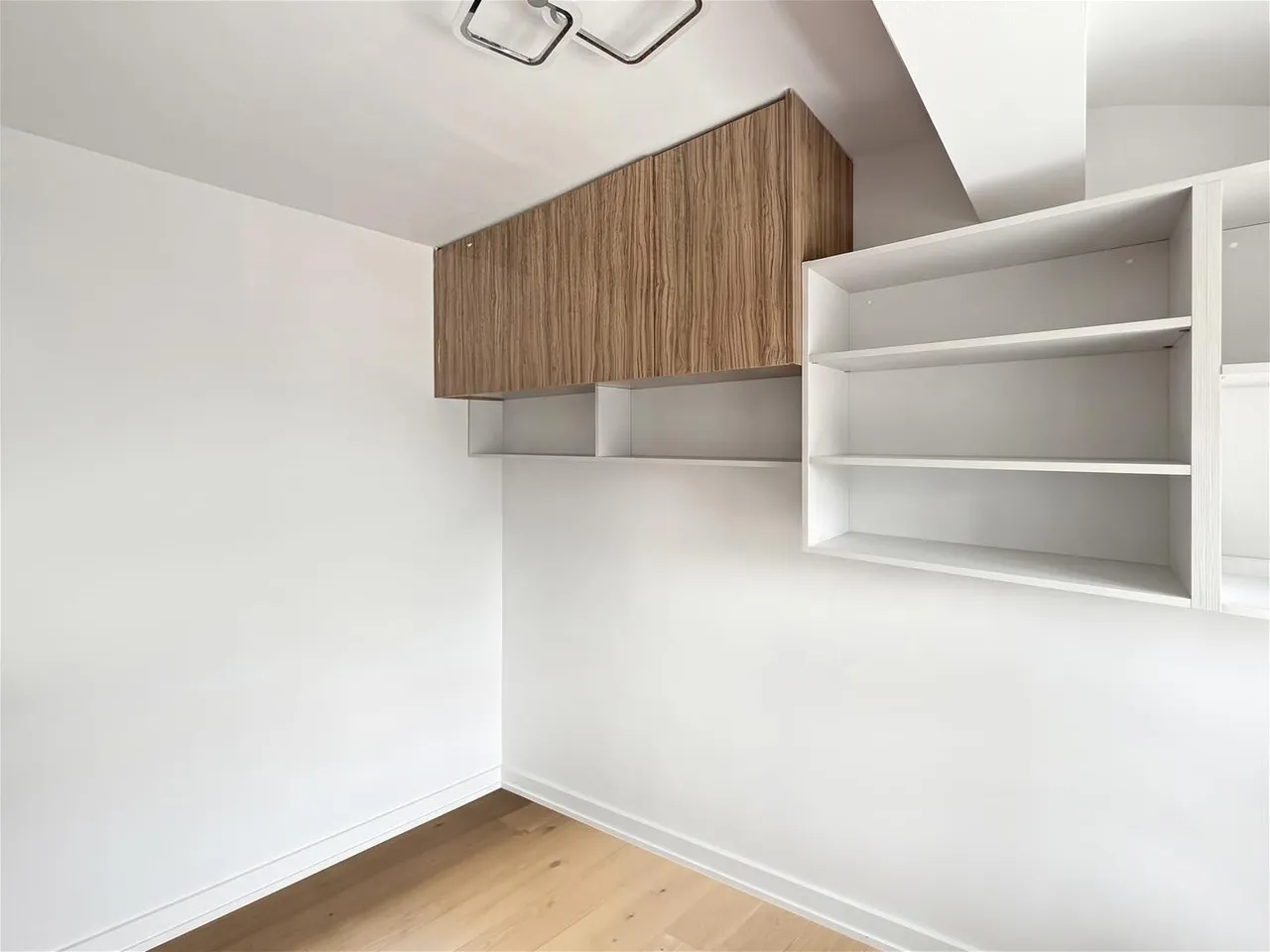 Old Farm Close, Hounslow, photo 9