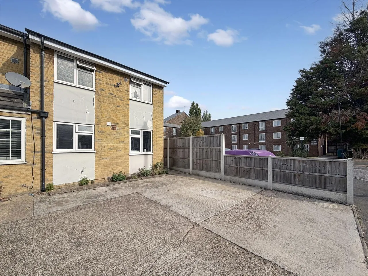 Old Farm Close, Hounslow, photo 12