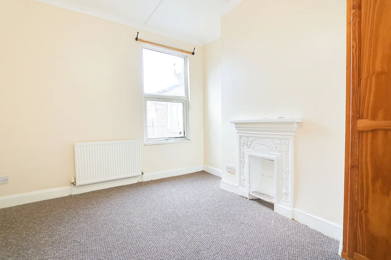 Lenham Road, Thornton Heath, CR7, photo 3