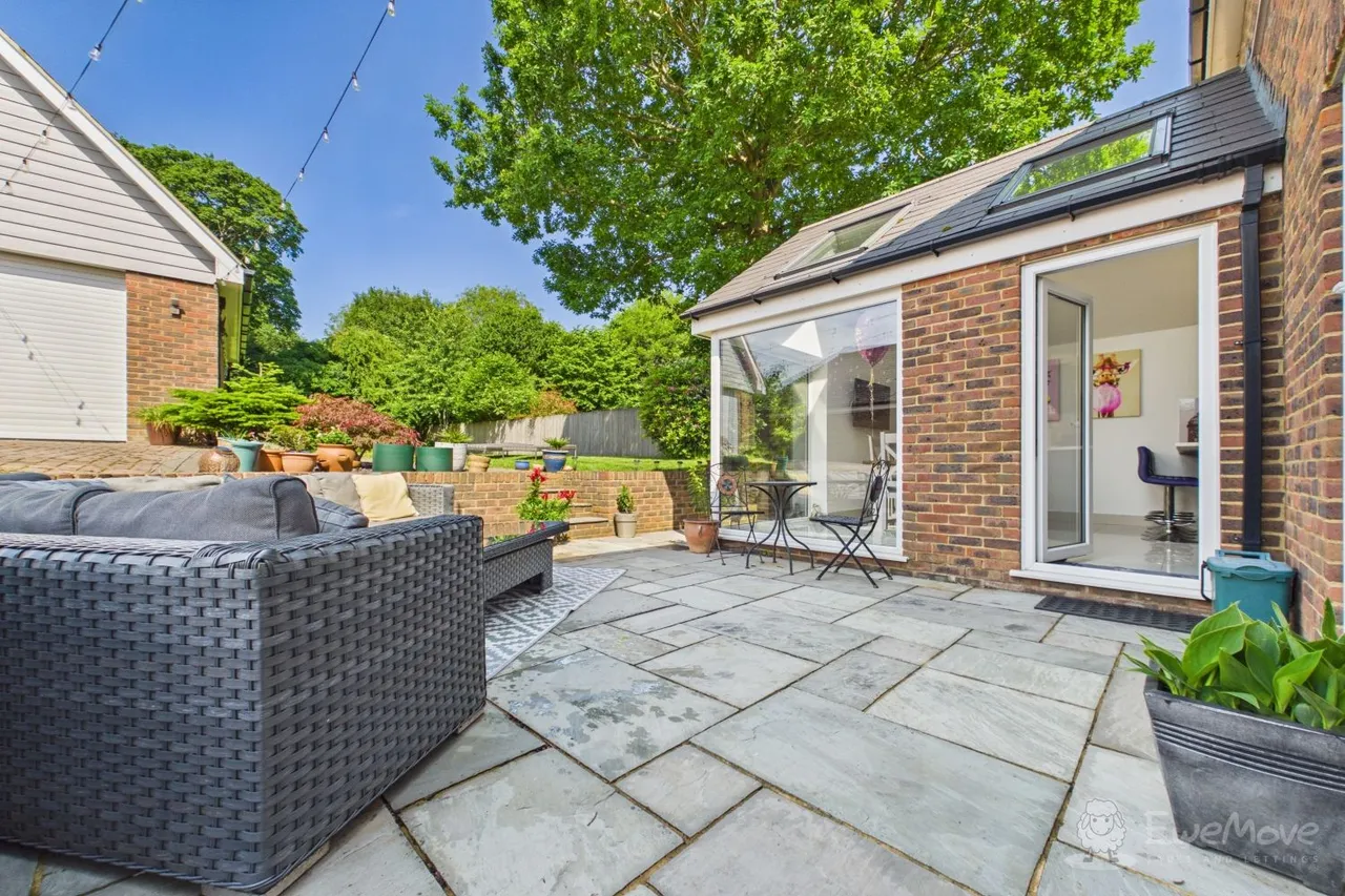Canterbury Road, Hawkinge, CT18, photo 22