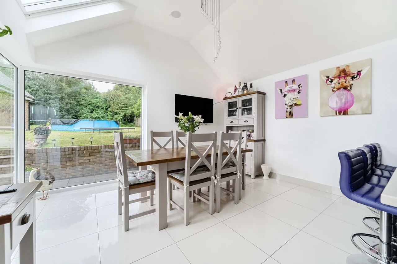 Canterbury Road, Hawkinge, CT18, photo 4