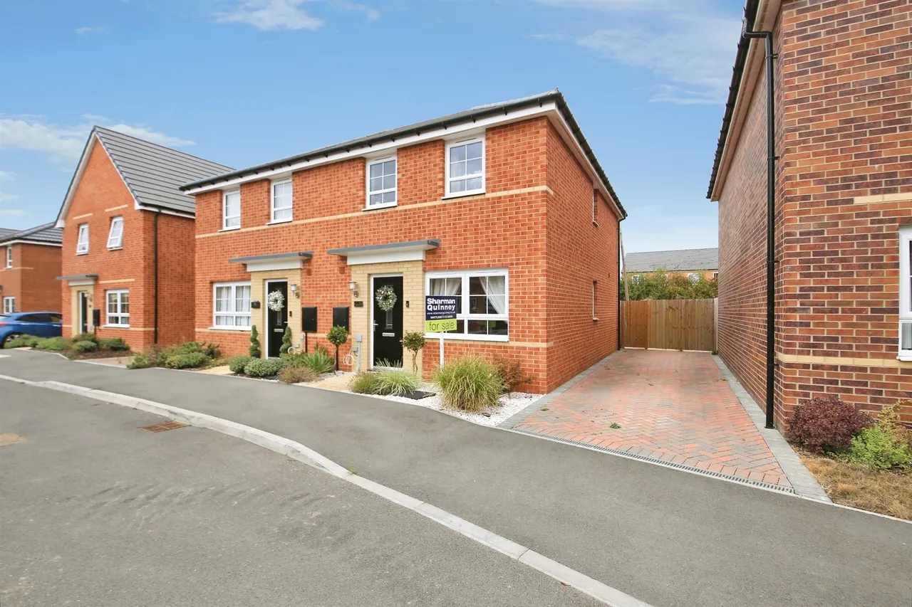 3 bed house for sale, Apple Way, Peterborough, PE7