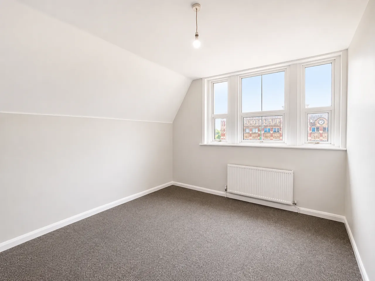 St. Pauls Terrace, NN2, photo 4