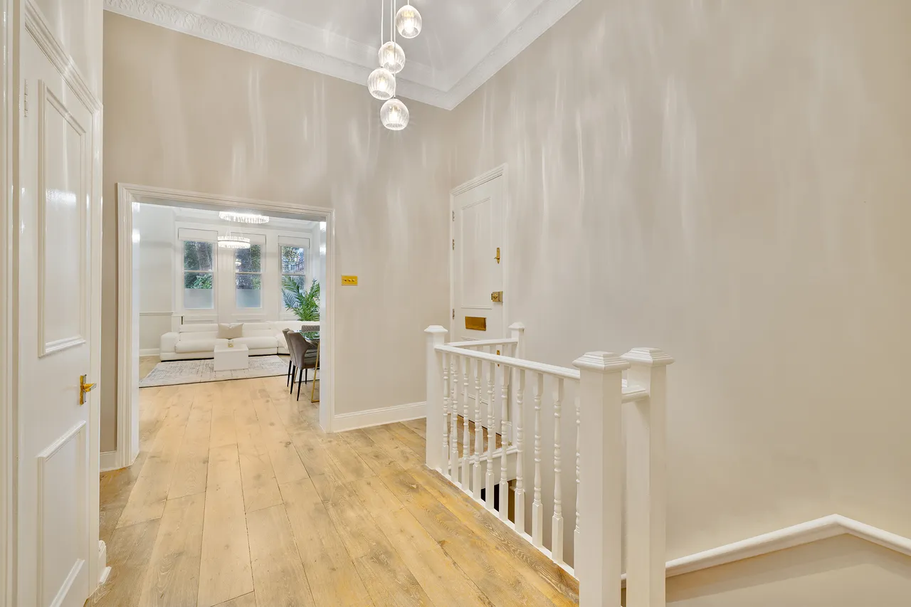 Sloane Gardens, Knightsbridge, London, photo 9