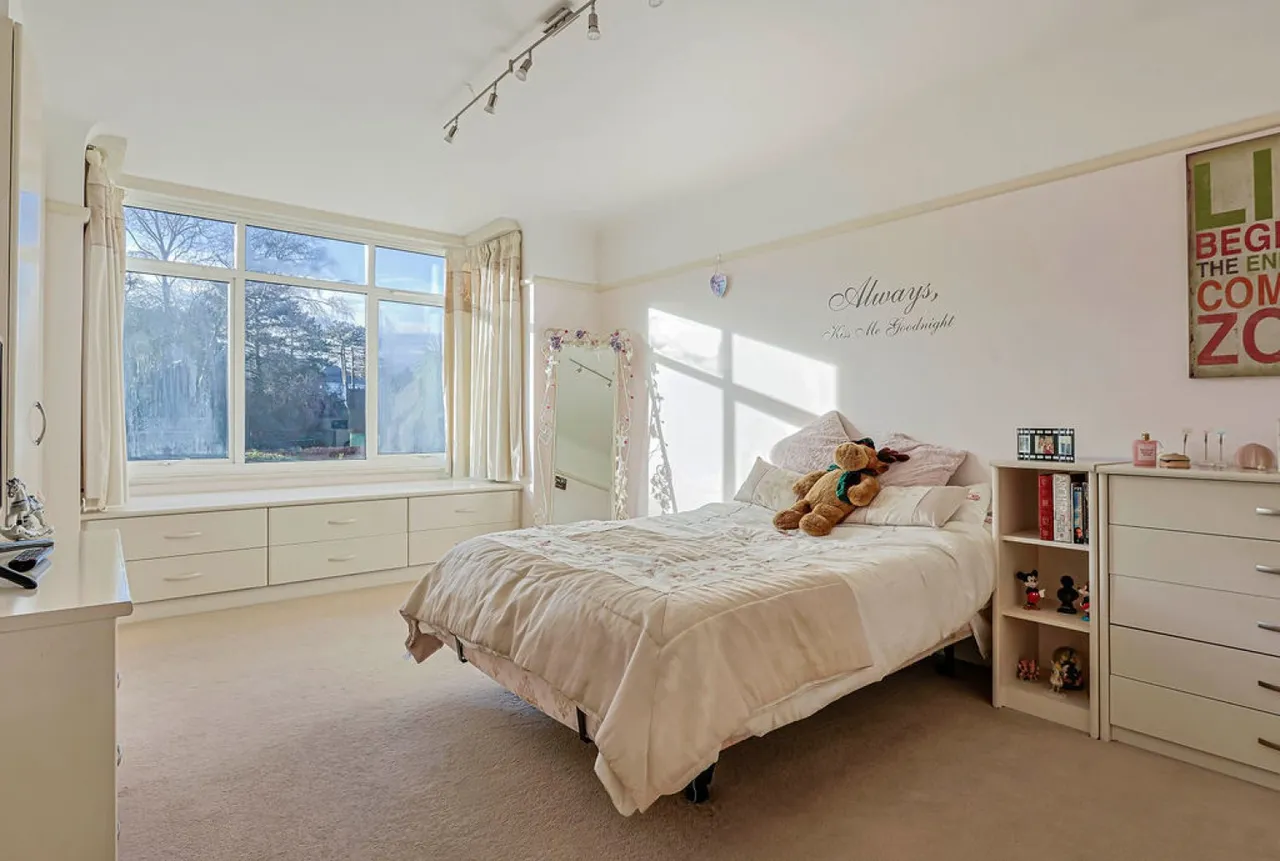 Arcadia Avenue, Bournemouth, photo 12