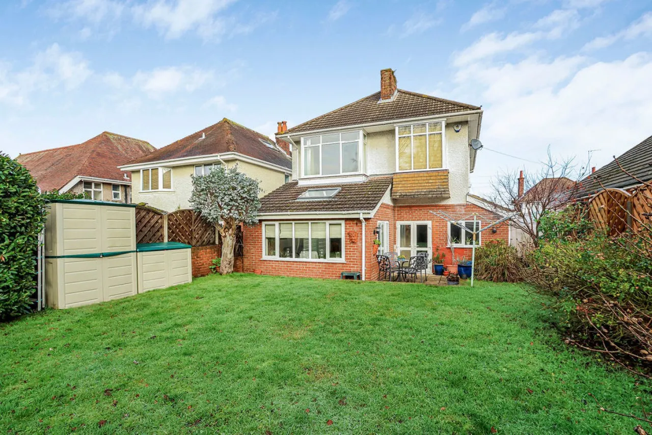 4 bed house for sale — Arcadia Avenue, Bournemouth