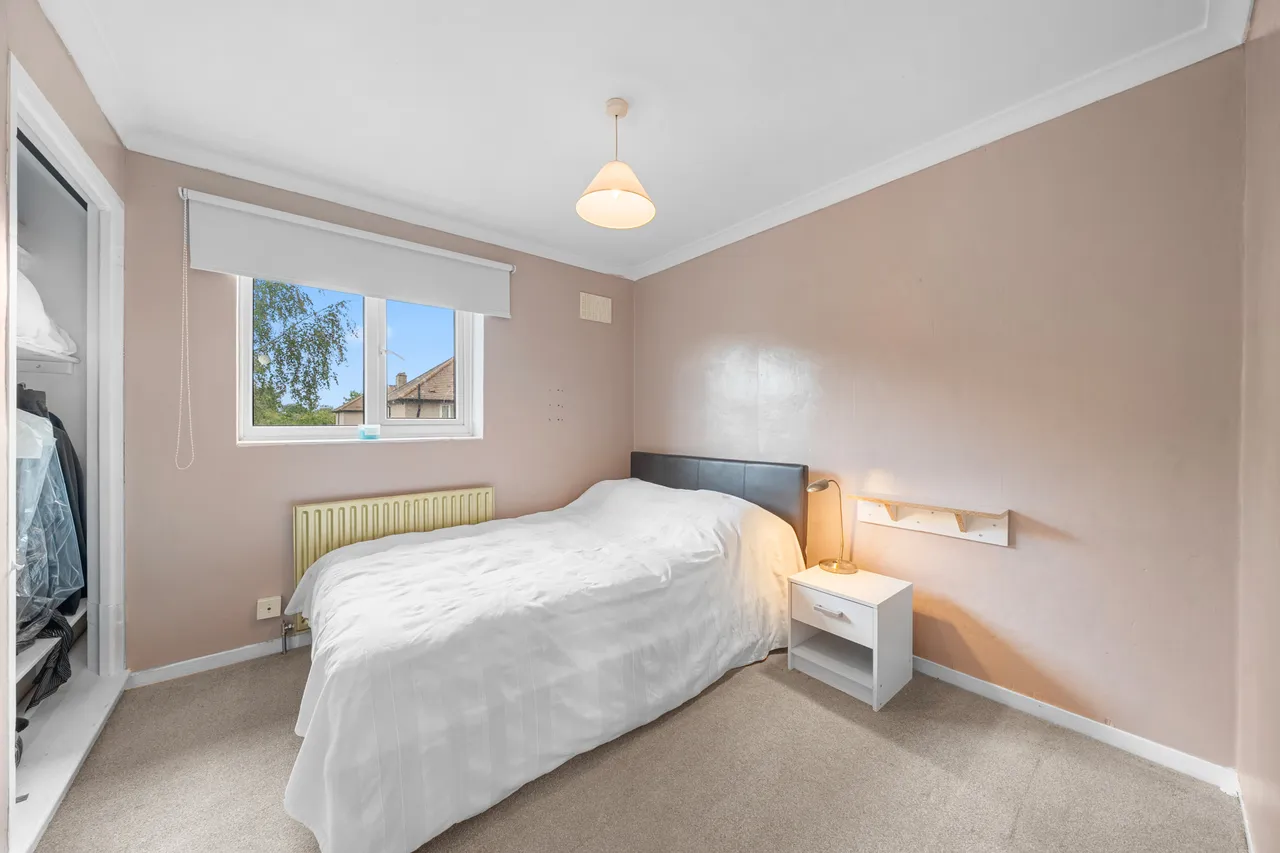 Cherry Way, Shepperton, TW17, photo 9