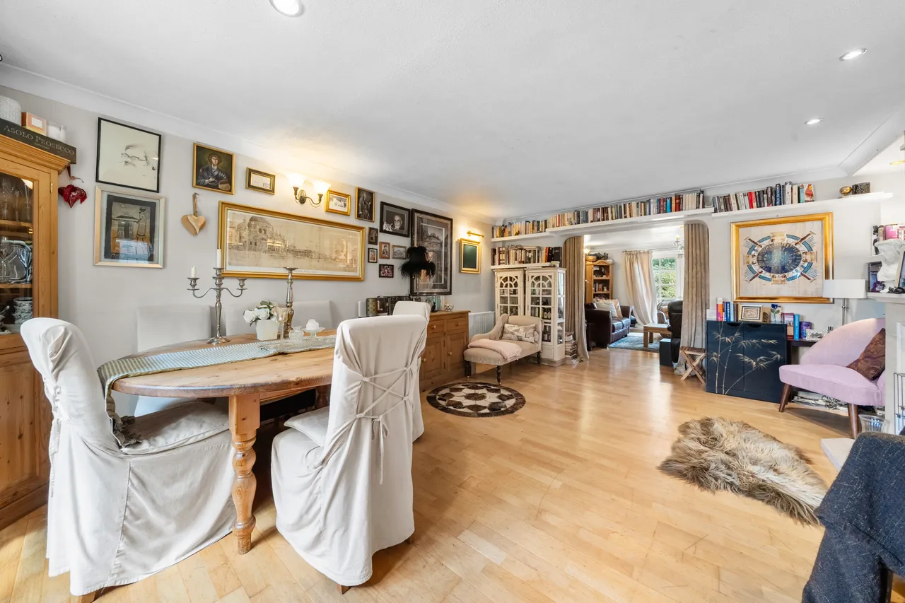 Cherry Way, Shepperton, TW17, photo 5