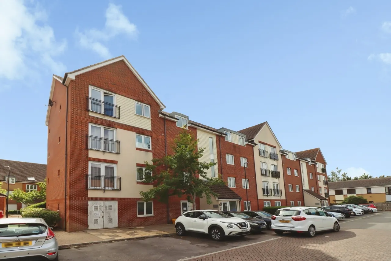 2 bed flat for sale — Hollybrook Park, Kingswood, Bristol, BS15