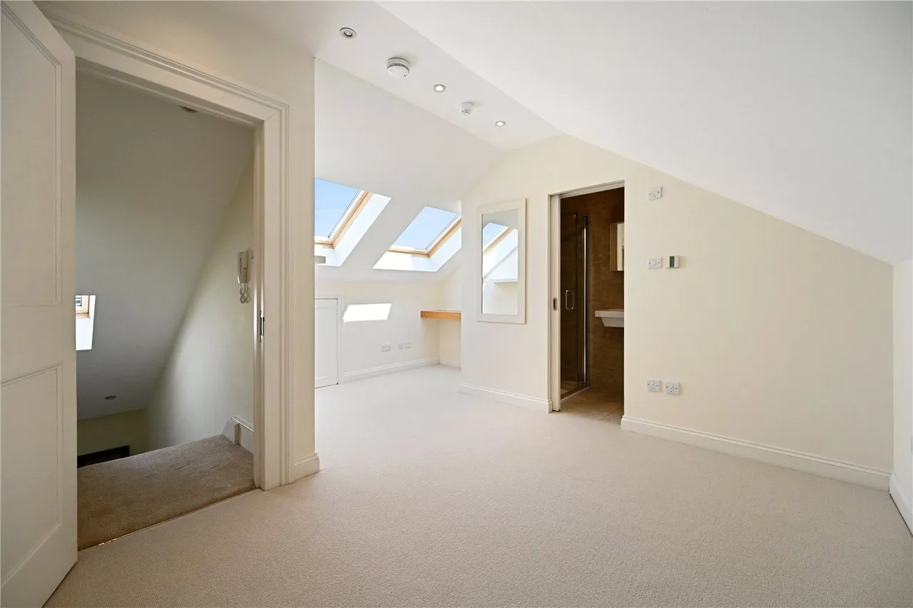 Powis Gardens, London, W11, photo 9