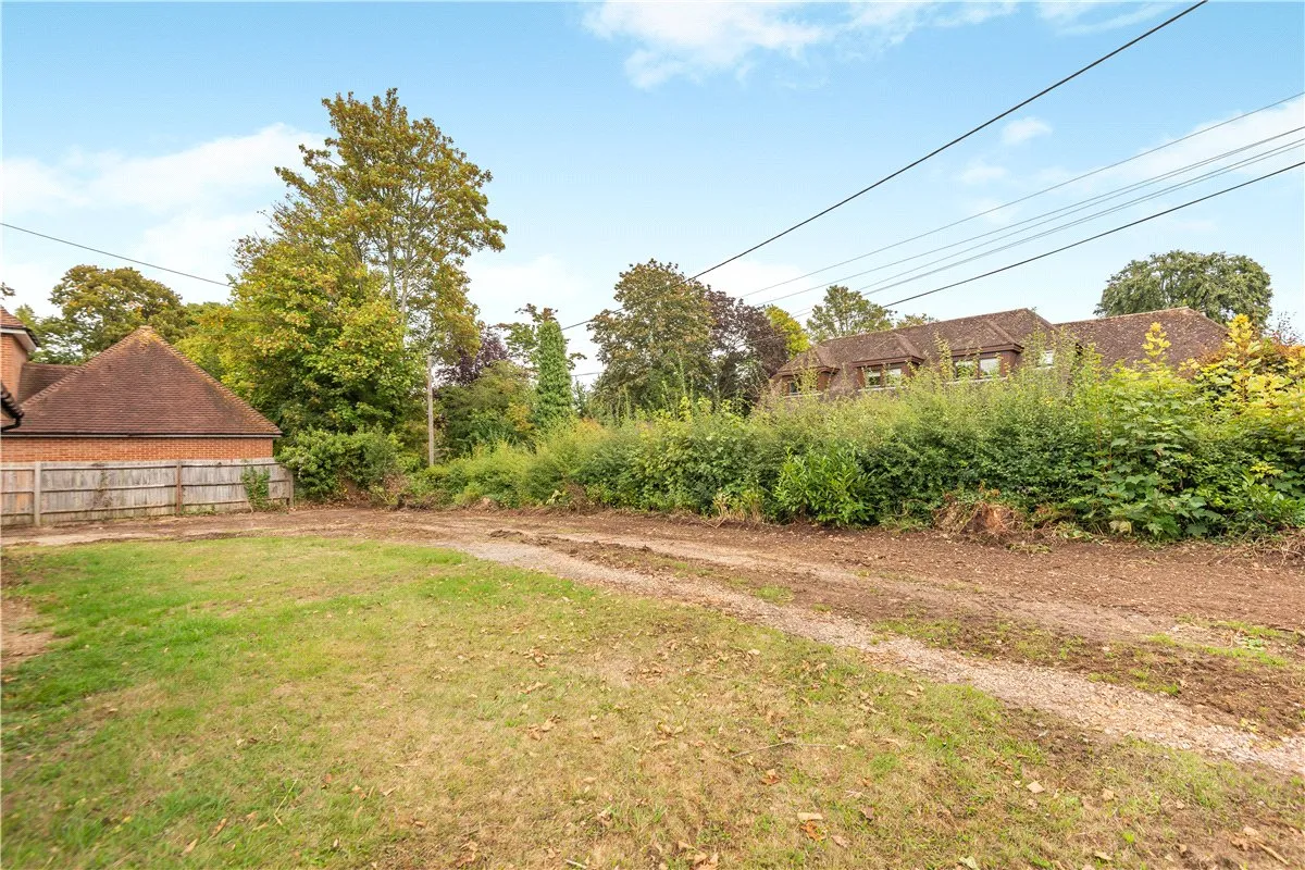 Cleves Lane, Upton Grey, RG25, photo 12