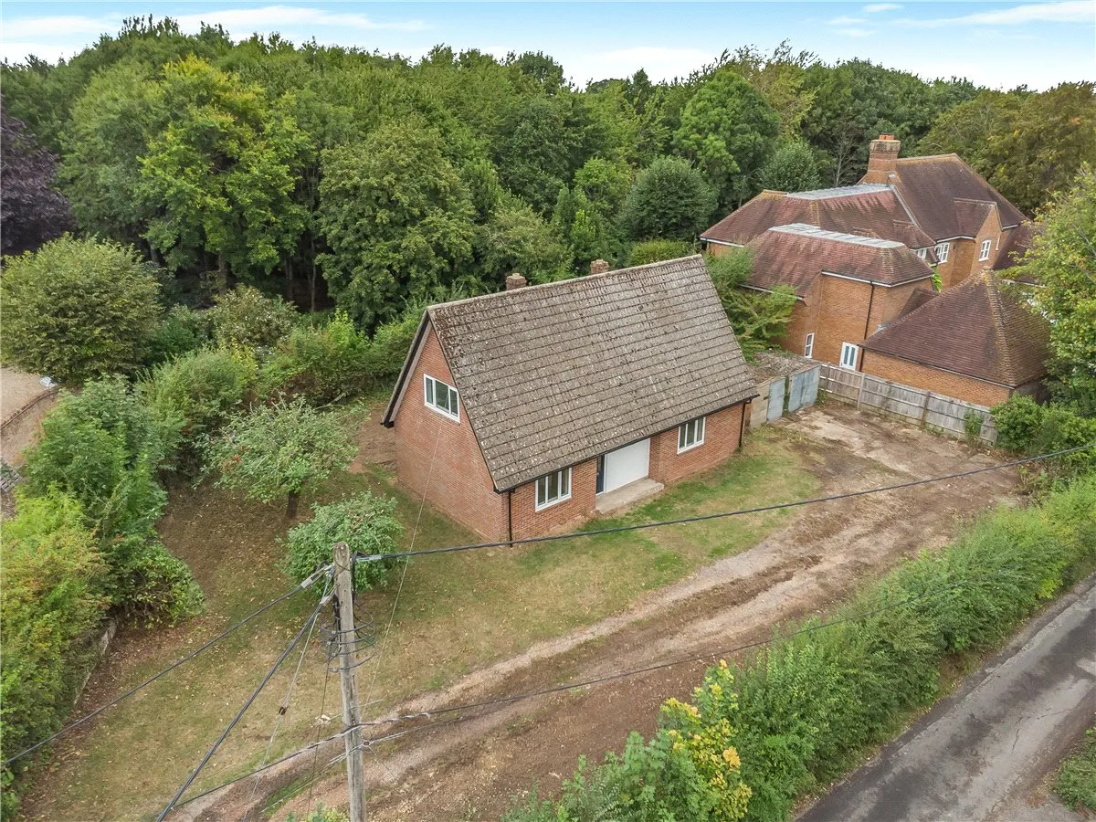 Cleves Lane, Upton Grey, RG25, photo 10