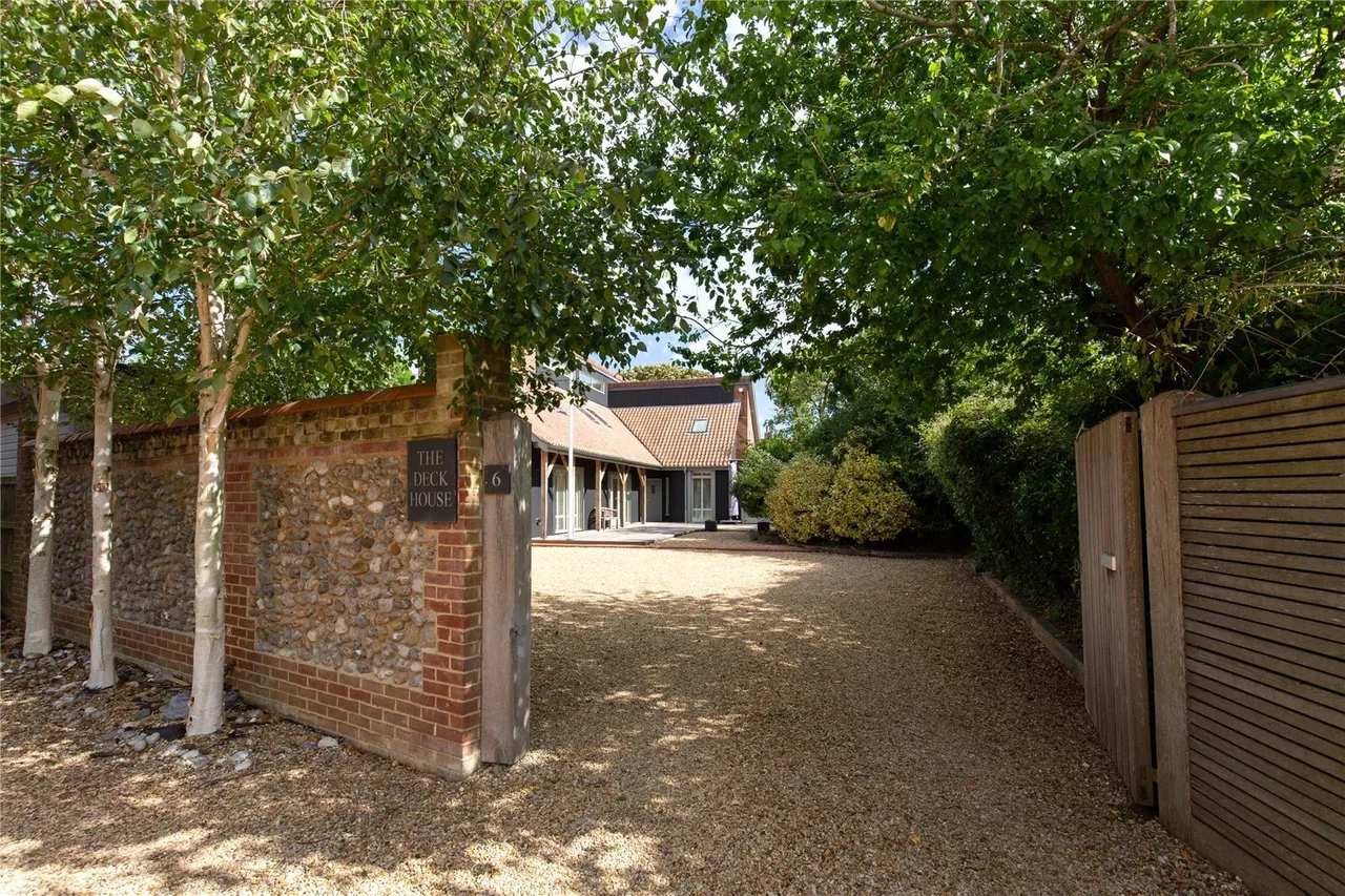 Samphire Close, Blakeney, NR25, photo 4