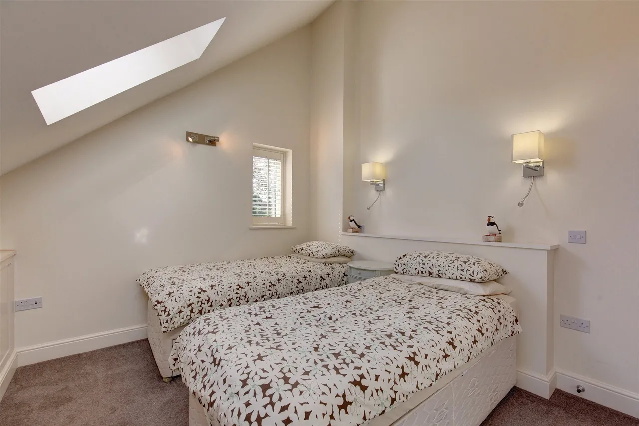 Samphire Close, Blakeney, NR25, photo 18