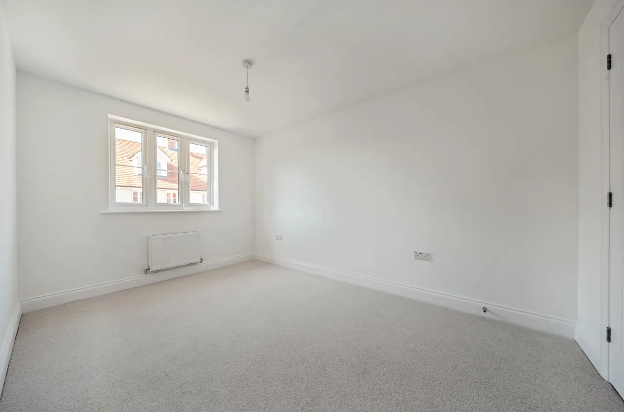 Angmering, BN16, photo 13