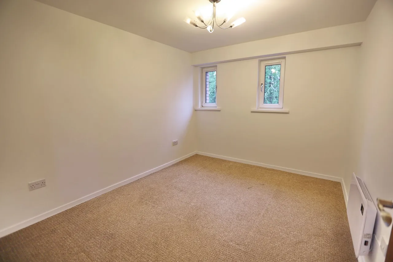 Grey Street, Prestwich, M25, photo 13