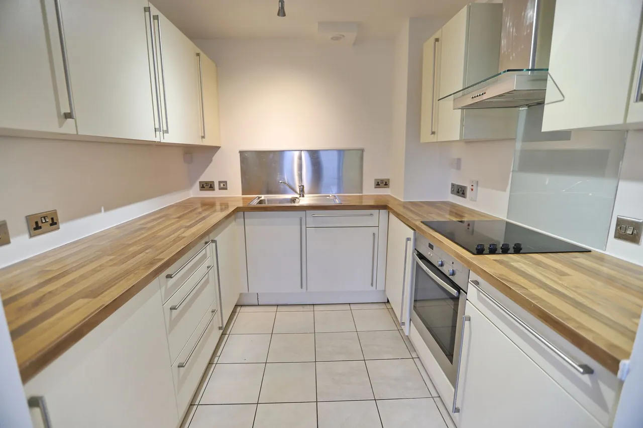 Grey Street, Prestwich, M25, photo 8