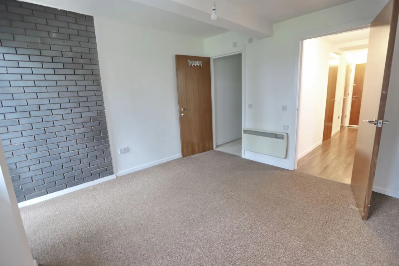 Grey Street, Prestwich, M25, photo 11