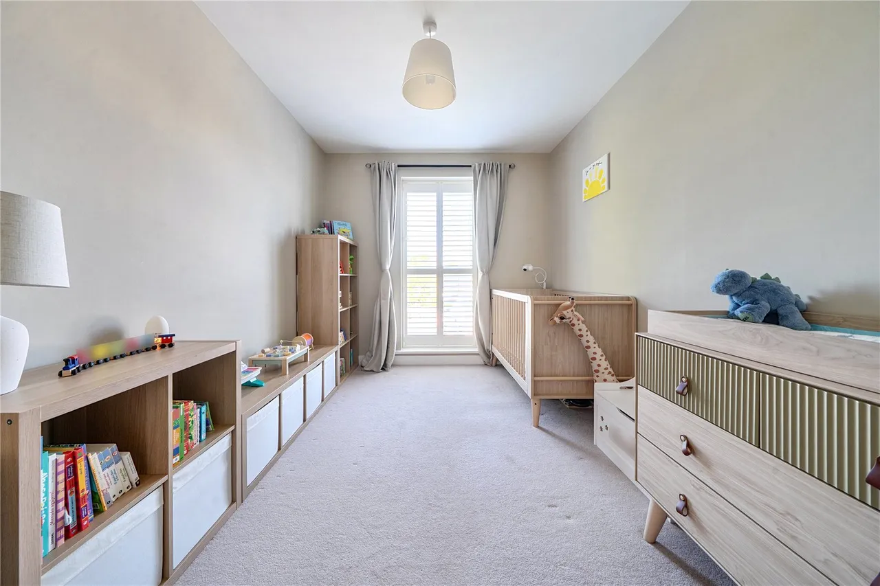 Gurnell Grove, Ealing, W13, photo 18