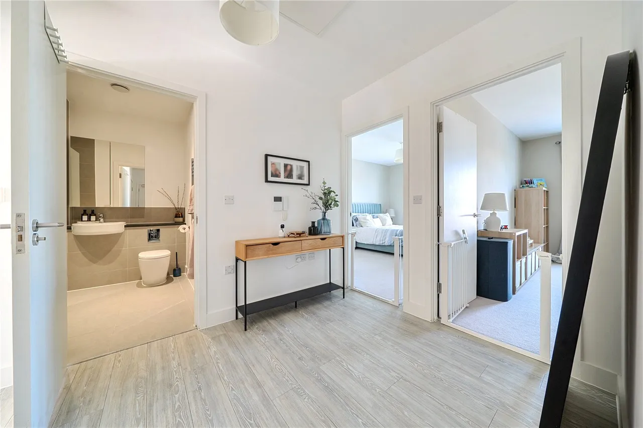 Gurnell Grove, Ealing, W13, photo 11
