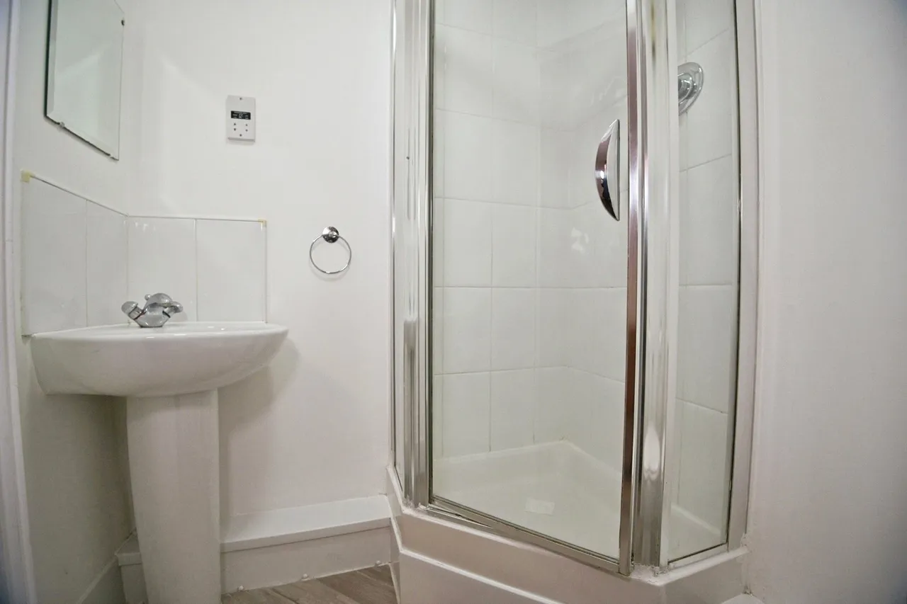 Grangemoor Court, Cardiff, CF11, photo 10