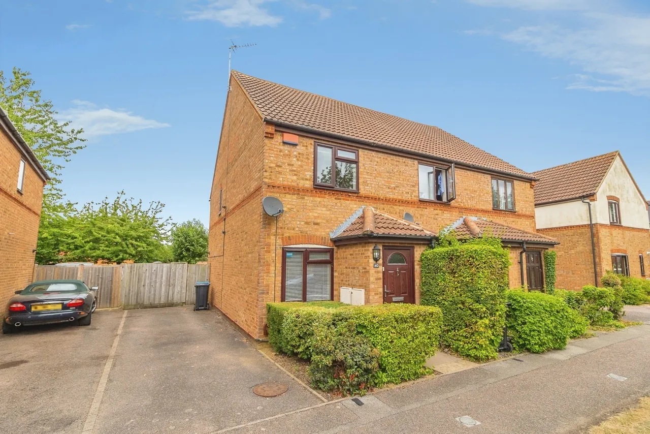 Isaacson Drive, Wavendon Gate, Milton Keynes, Buckinghamshire, MK7, photo 17
