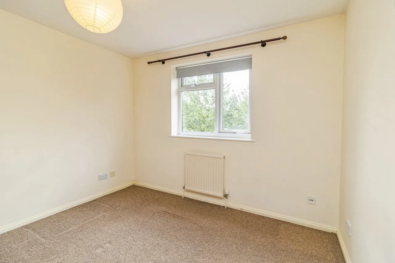 Isaacson Drive, Wavendon Gate, Milton Keynes, Buckinghamshire, MK7, photo 14