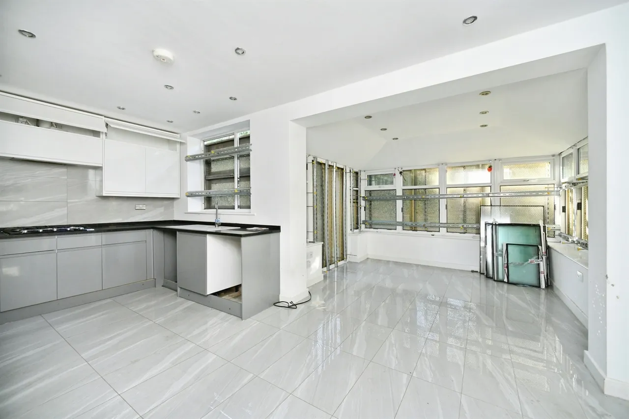 Goldstone Crescent, Hove, photo 4