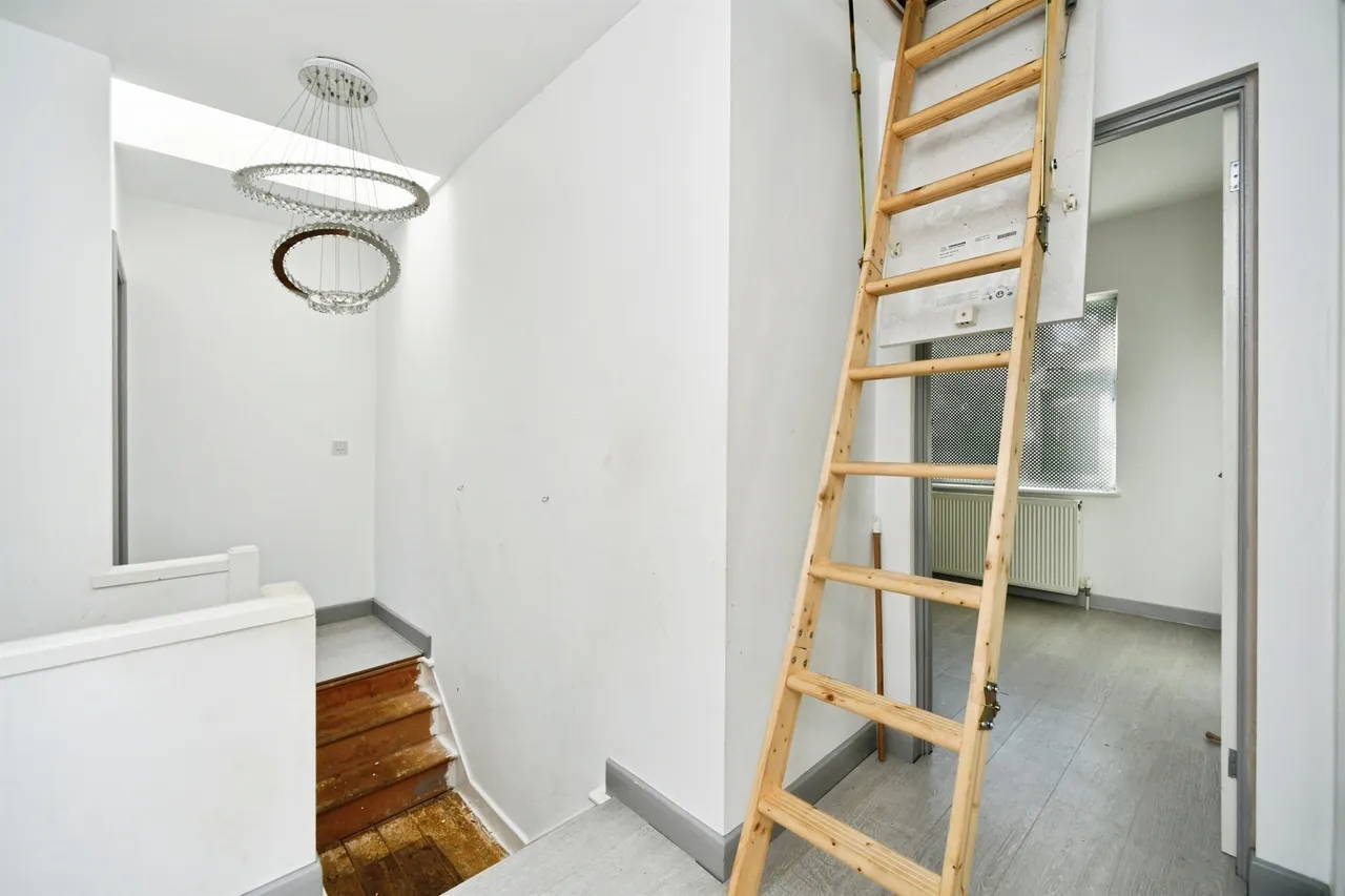 Goldstone Crescent, Hove, photo 12