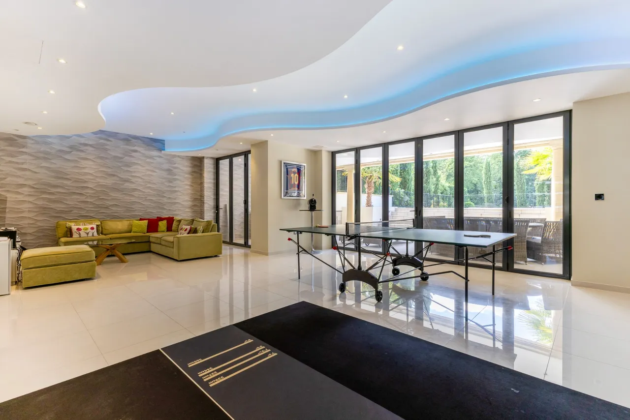 Virginia Water, Surrey, GU25 4RT, photo 11