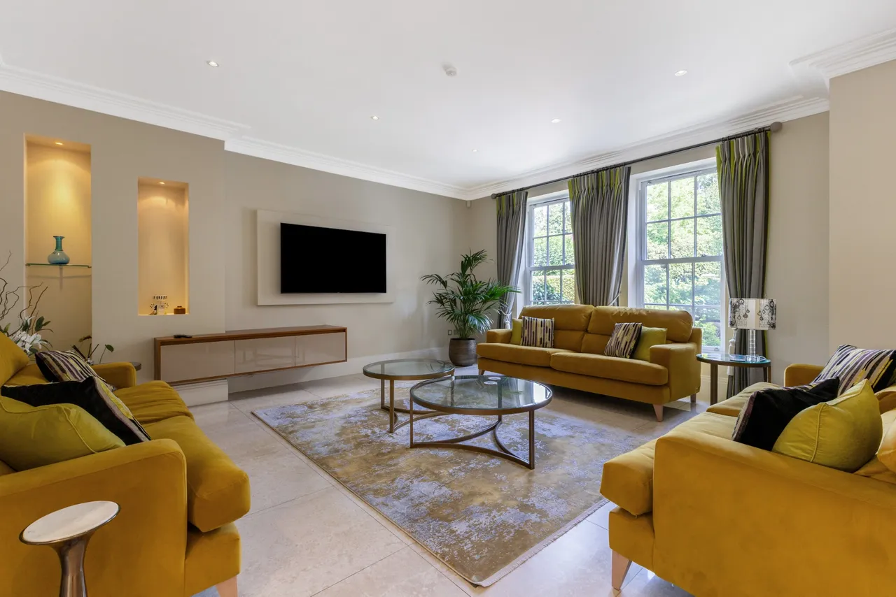 Virginia Water, Surrey, GU25 4RT, photo 8