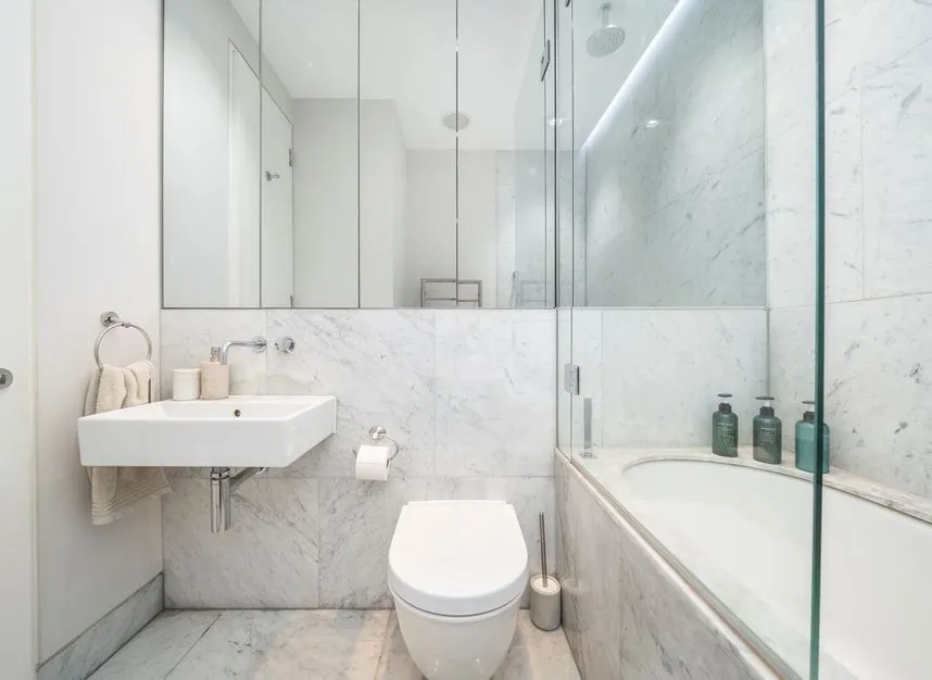Warwick Court, Bloomsbury, WC1R, photo 6