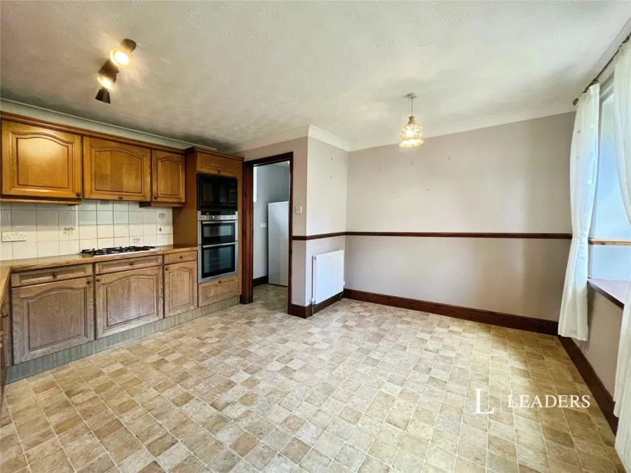 Bridge Street, Deeping St. James, PE6, photo 6