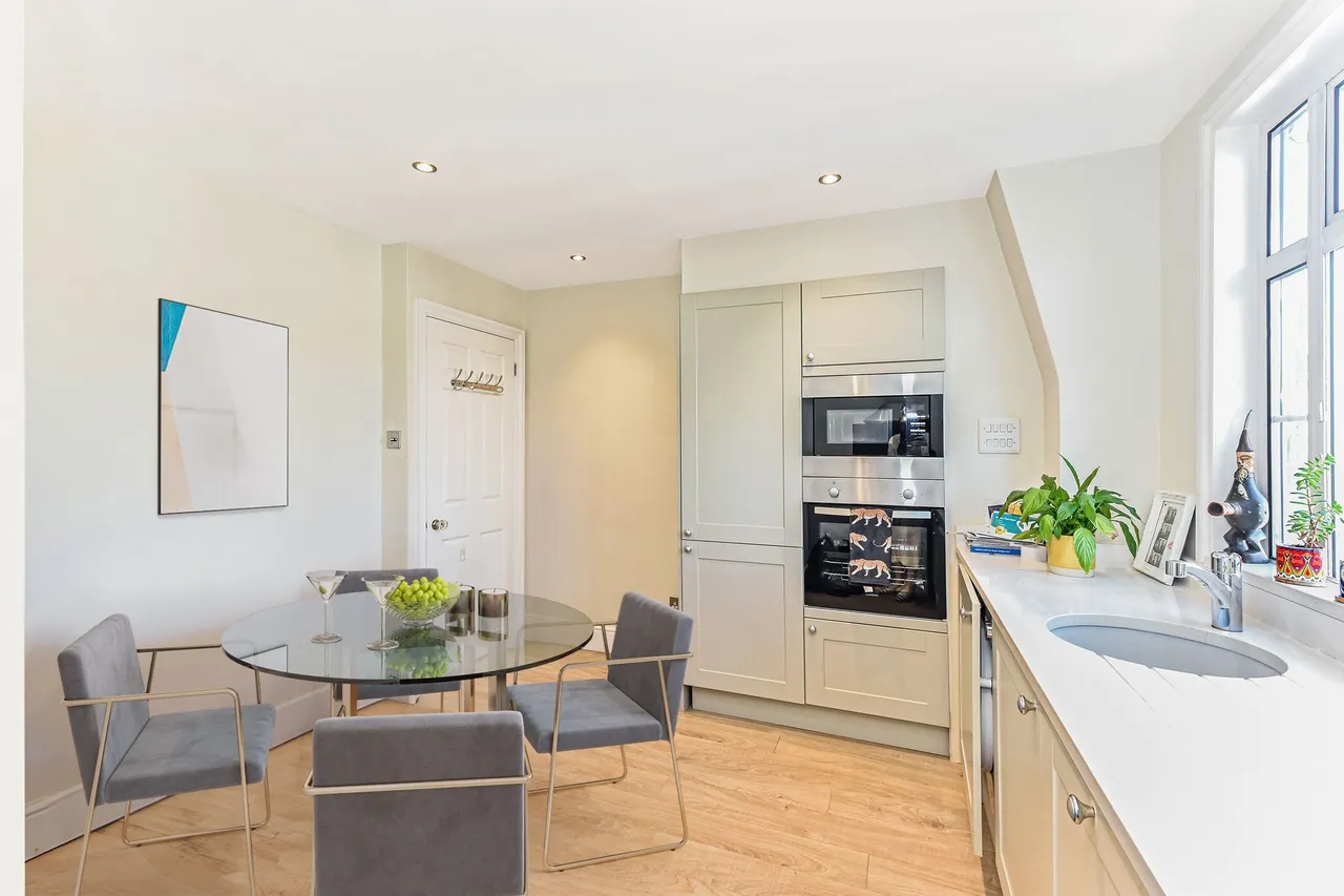 Sloane Street, SW1X, photo 5