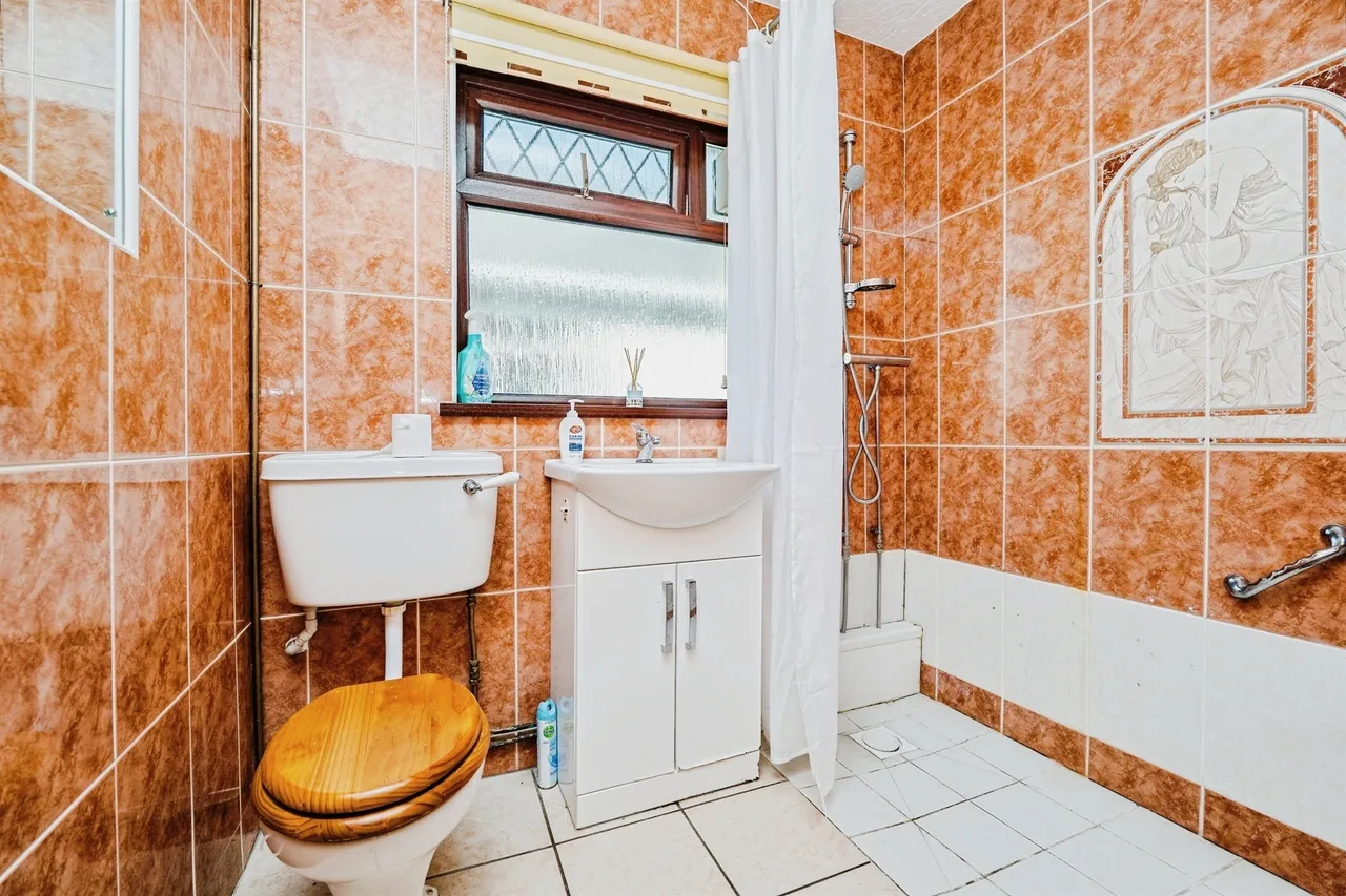 Heol Adare Bridgend, CF32, photo 12