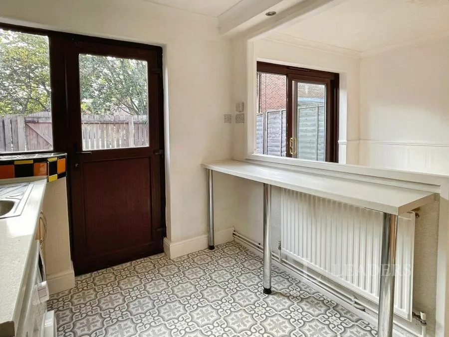 Vallis Close, Poole, BH15, photo 14