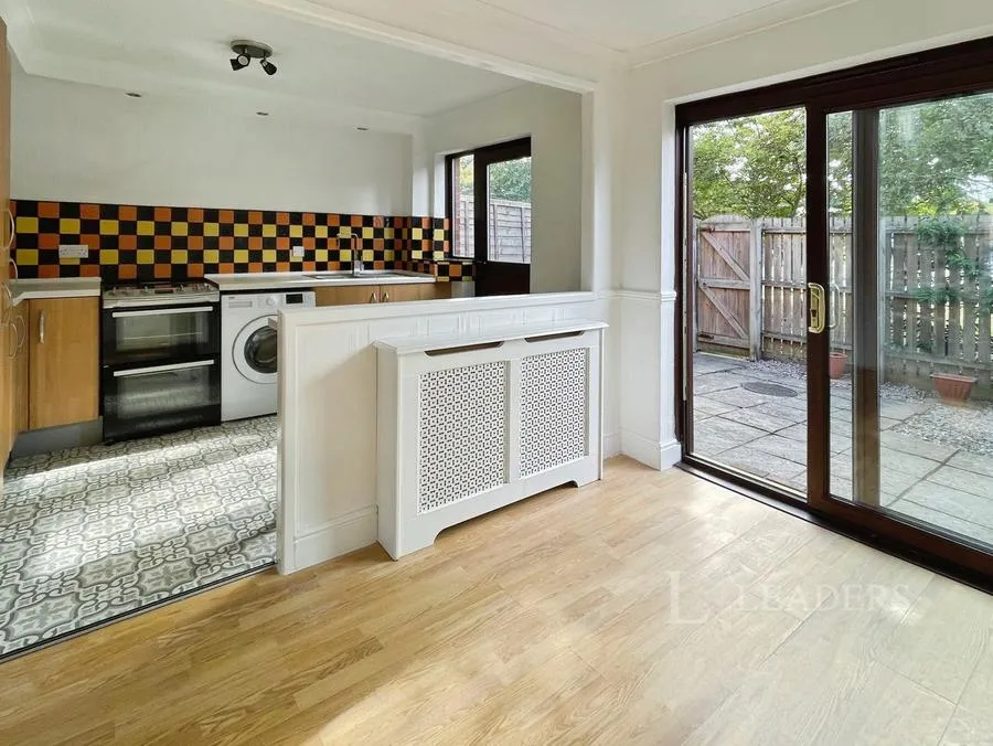 Vallis Close, Poole, BH15, photo 8