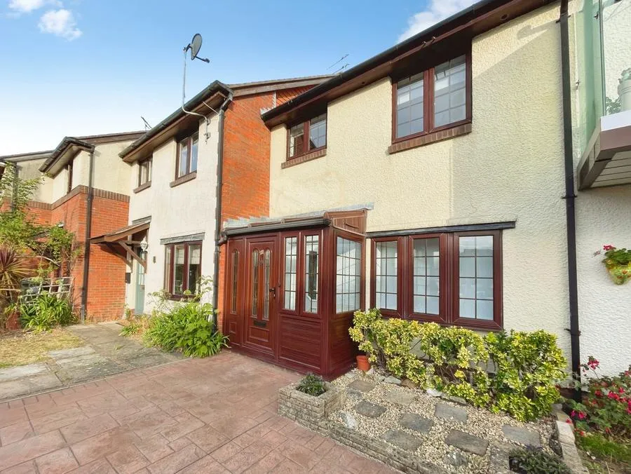 Vallis Close, Poole, BH15, photo 19