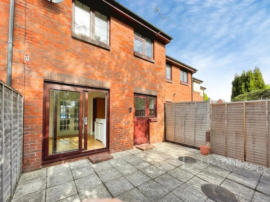Vallis Close, Poole, BH15, photo 3